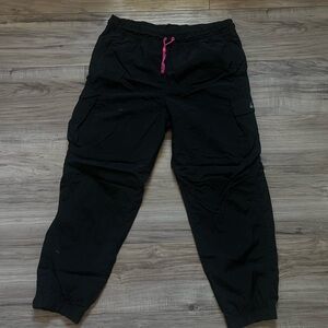 Nike Woman’s Slick Joggers